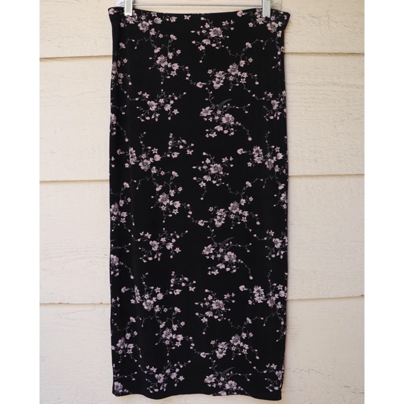Vintage Floral Midi Skirt - Picture 5 of 10